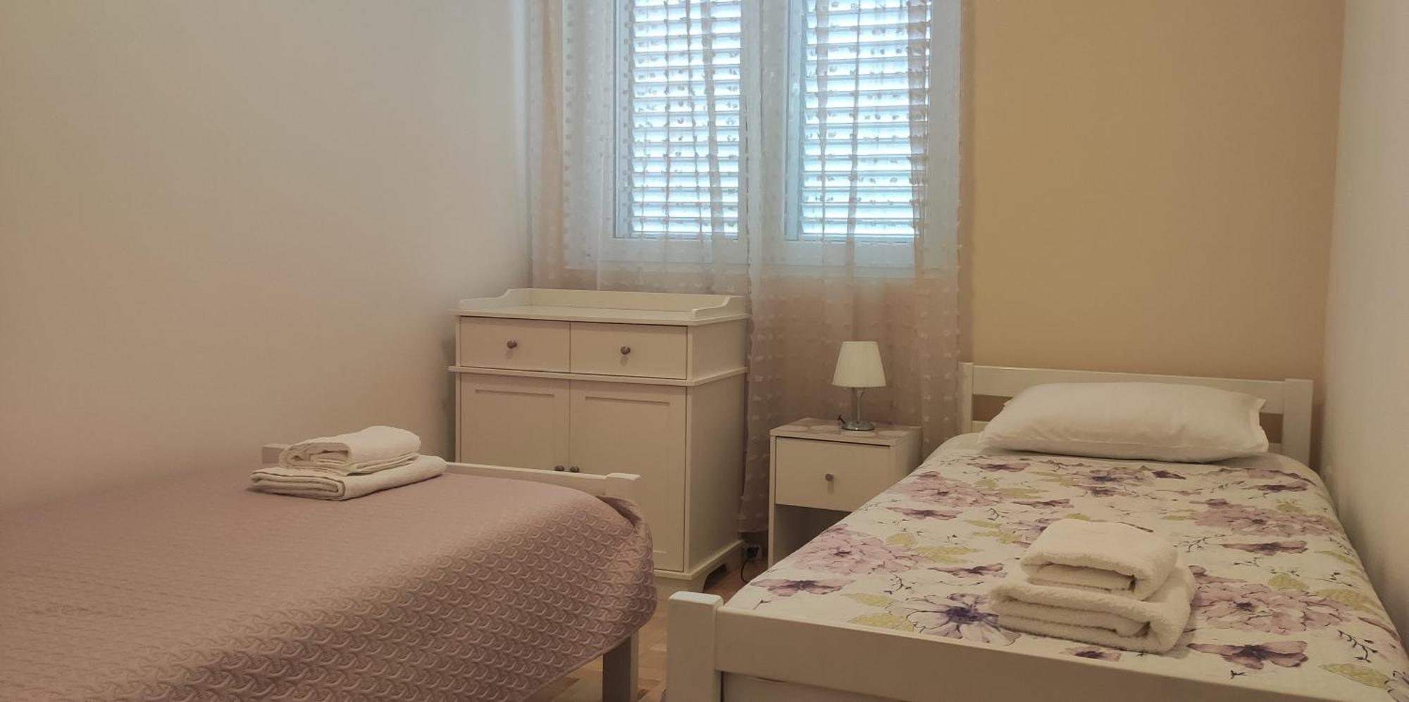 שיבניק Siesta Apartments מראה חיצוני תמונה