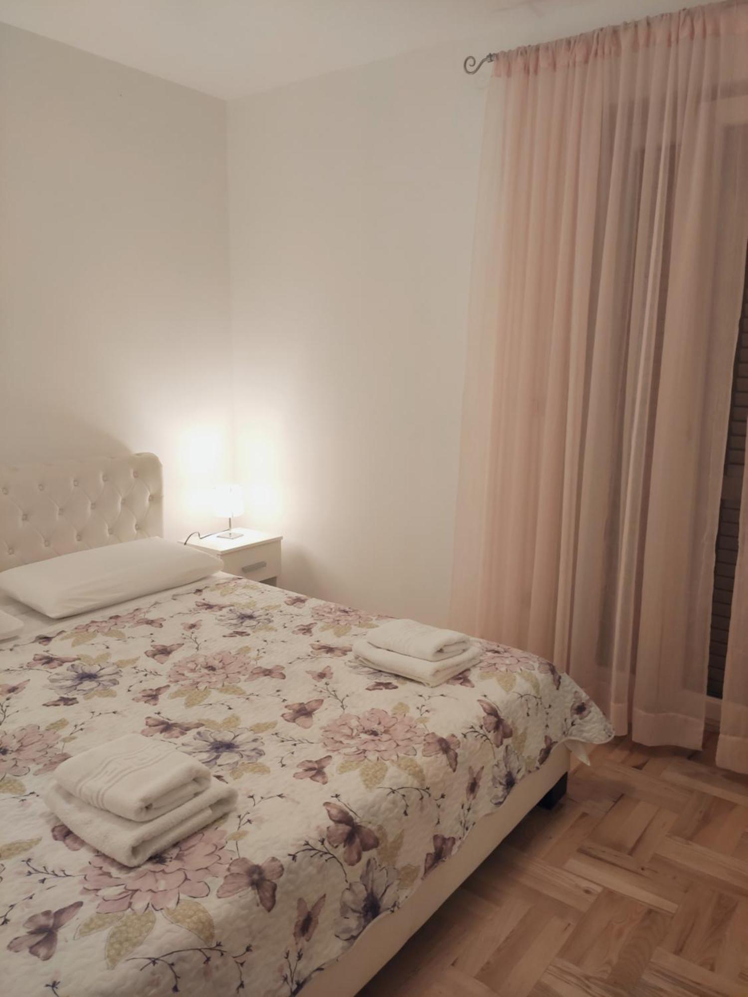 שיבניק Siesta Apartments מראה חיצוני תמונה